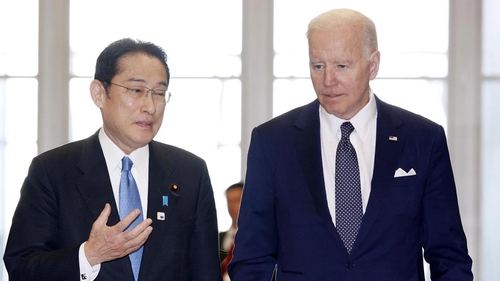 왼쪽부터 기시다 후미오 일본 총리와 조 바이든 미국 대통령 [연합뉴스 자료사진]