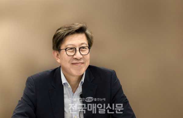 박형준 부산시장이 4대강 사찰 허위발언 혐의에 대해 대법원에서 무죄를 선고 받았다. [부산시제공]