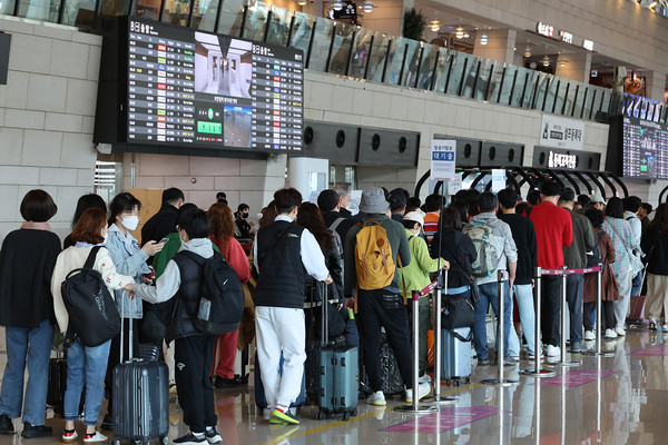 김포공항 29편 출발지연…