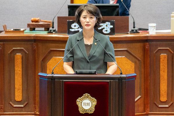 김진경 의원. [강남구의회 제공]