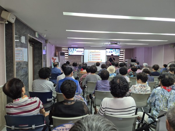 금산군보건소 심뇌혈관질환 예방관리 교육 모습 [금산군보건소 제공]