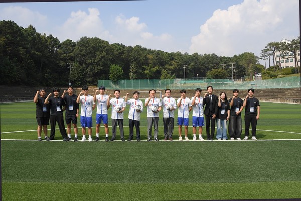 오산대학교 축구장 인조잔디 교체 준공기념 개장식. [오산시제공]