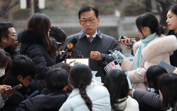 尹측 석동현 "법원 판단 존중하지만 공감 받지 못해 아쉽다"